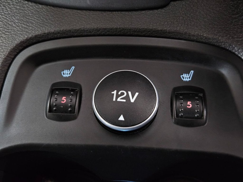 Used Ford Focus 2012 for sale - 76768075: Photo 38