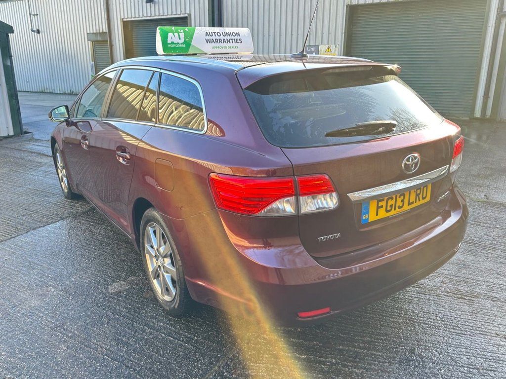 Used Toyota Avensis 2013 for sale - 77227573: Photo 10