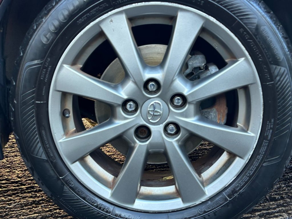 Used Toyota Avensis 2013 for sale - 77227573: Photo 14