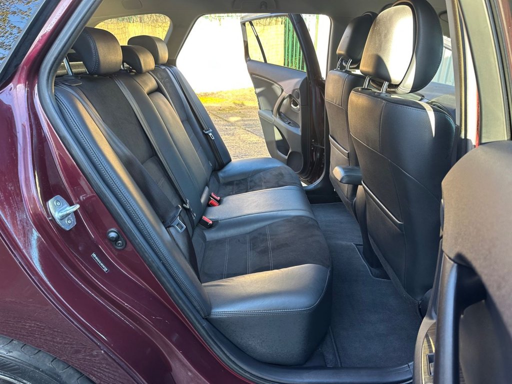 Used Toyota Avensis 2013 for sale - 77227573: Photo 29