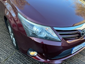 Used Toyota Avensis 2013 for sale - 77227573: Photo