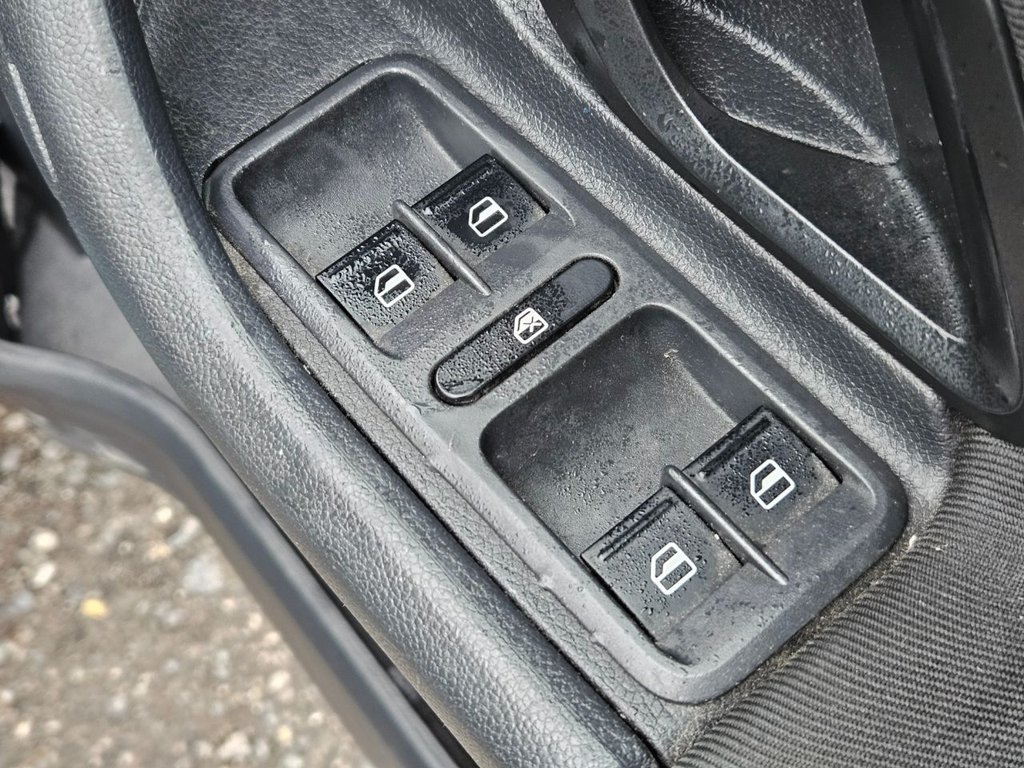 Used Skoda Roomster 2012 for sale - 77703925: Photo 22