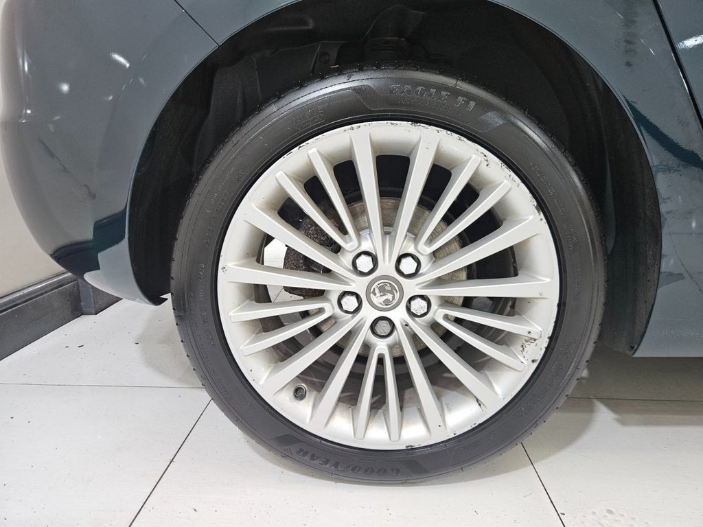 Used Vauxhall Astra 2017 for sale - 76080831: Photo 17