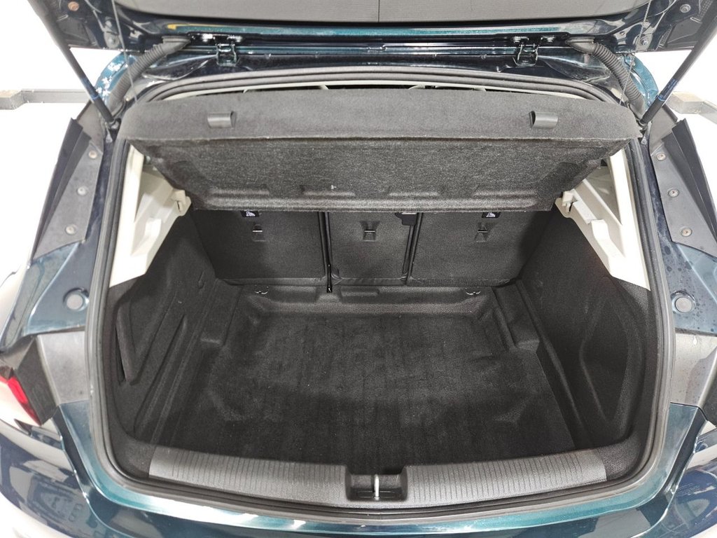 Used Vauxhall Astra 2017 for sale - 76080831: Photo 19