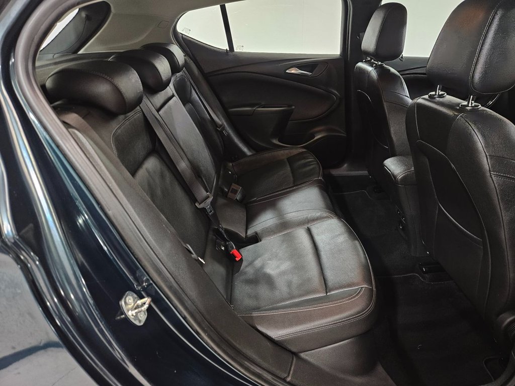 Used Vauxhall Astra 2017 for sale - 76080831: Photo 29
