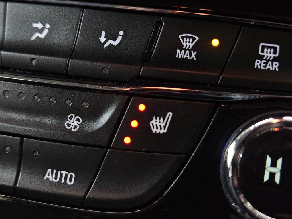 Used Vauxhall Astra 2017 for sale - 76080831: Photo 38
