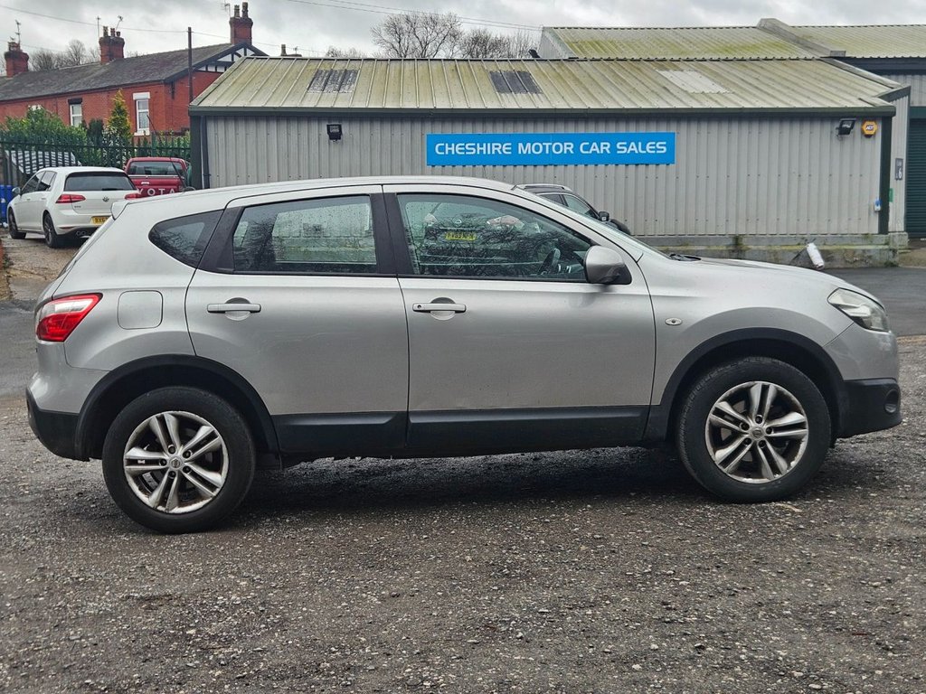 Used Nissan Qashqai 2013 for sale - 77680786: Photo 10