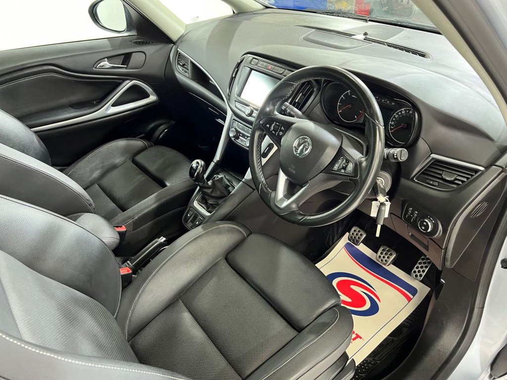 Used Vauxhall Zafira Tourer 2017 for sale - 76520534: Photo 23