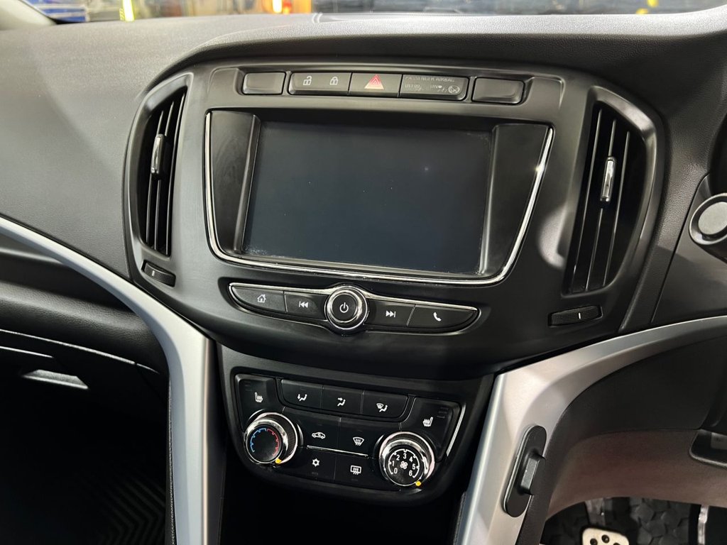 Used Vauxhall Zafira Tourer 2017 for sale - 76520534: Photo 24