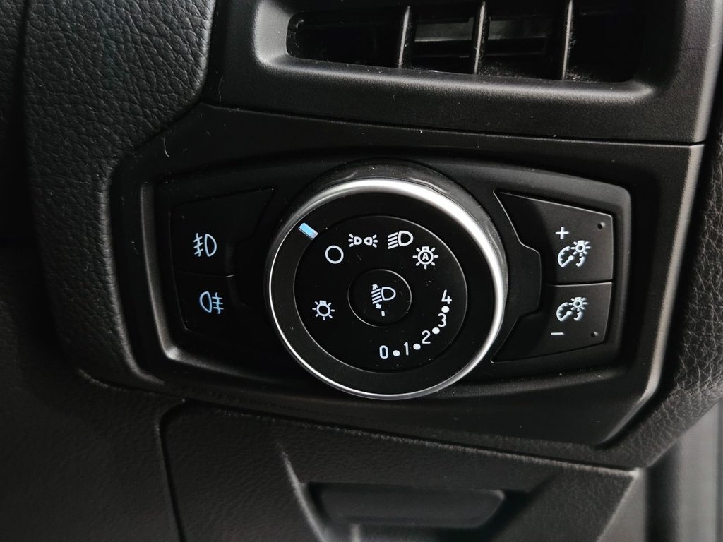 Used Ford Focus 2015 for sale - 77953004: Photo 46