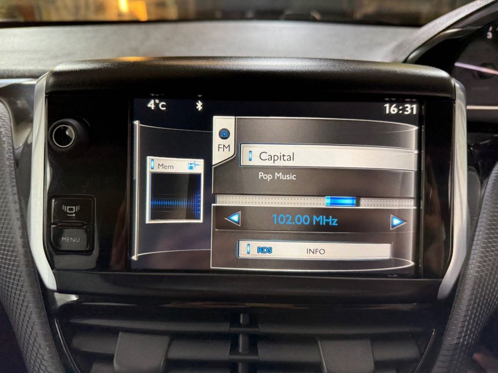 Used Peugeot 2008 2014 for sale - 77145712: Photo 26