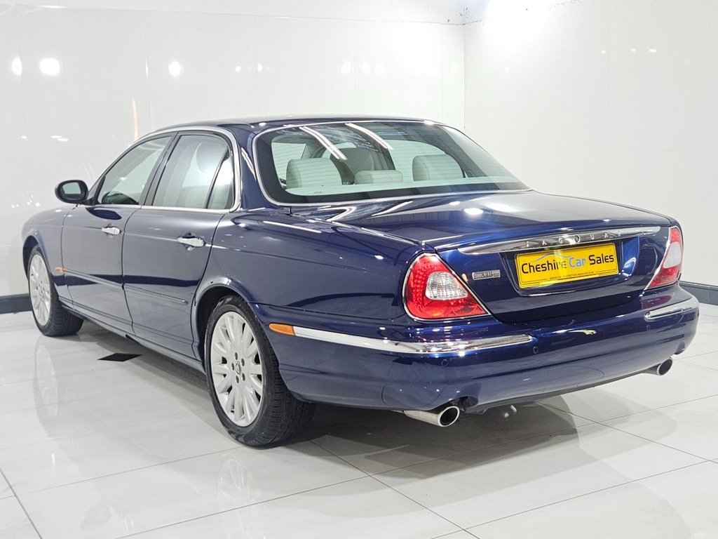 Used Jaguar XJ 2004 for sale - 76590893: Photo 11