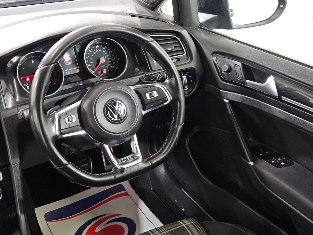 Used Volkswagen Golf 2015 for sale - 76934566: Photo 17