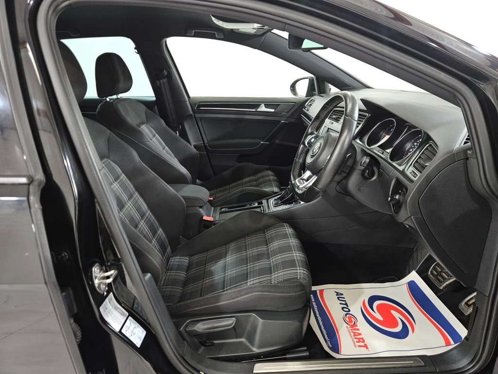 Used Volkswagen Golf 2015 for sale - 76934566: Photo 18