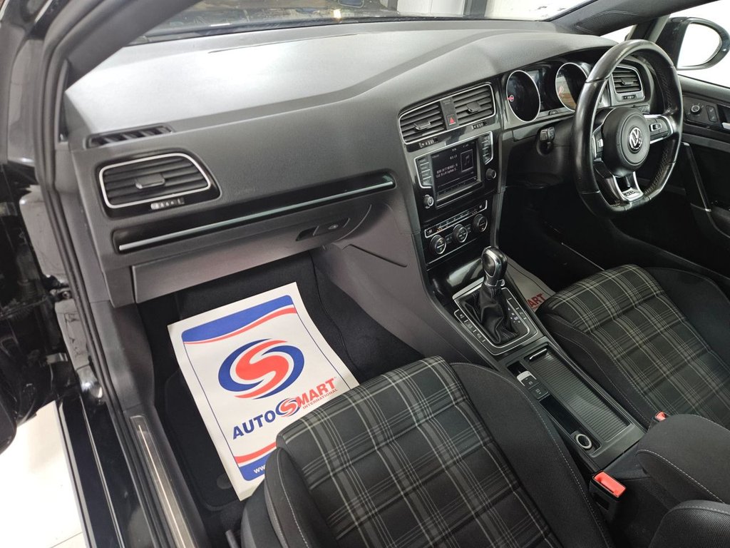 Used Volkswagen Golf 2015 for sale - 76934566: Photo 19
