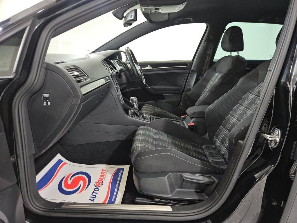 Used Volkswagen Golf 2015 for sale - 76934566: Photo 27