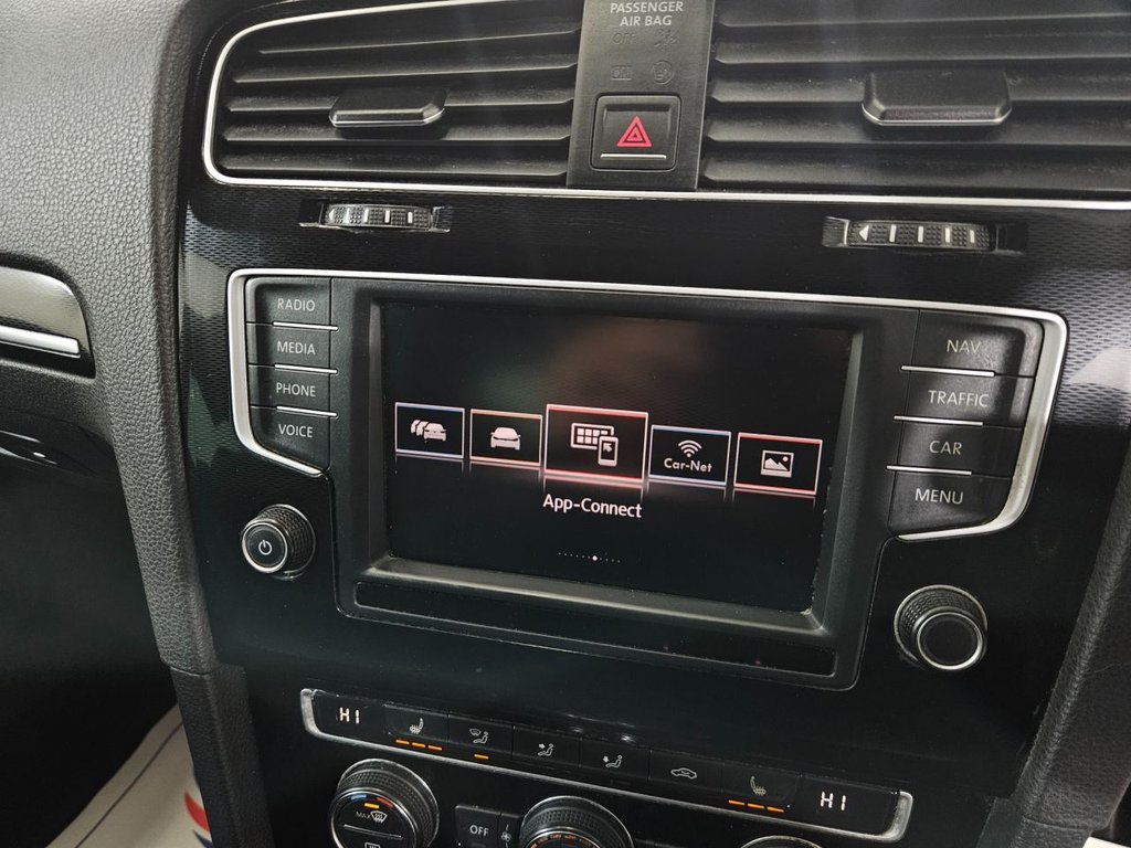 Used Volkswagen Golf 2015 for sale - 76934566: Photo 31