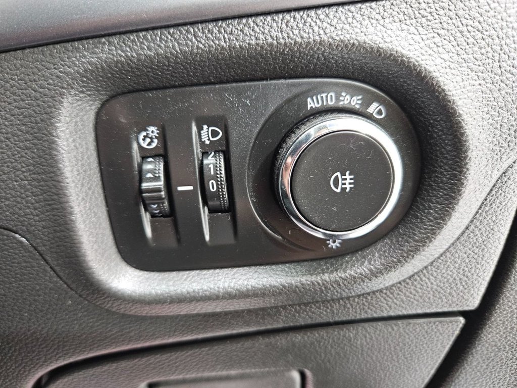Vehicle 33