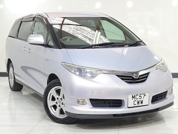 Used Toyota Estima 2019 for sale - 79607704: Photo
