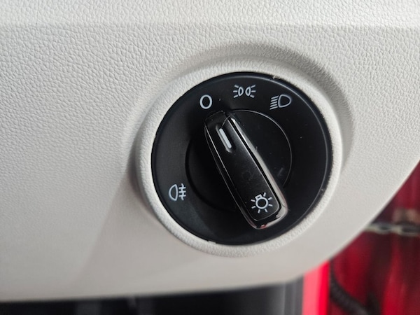 Used Volkswagen up! 2012 for sale - 76323427: Photo 30