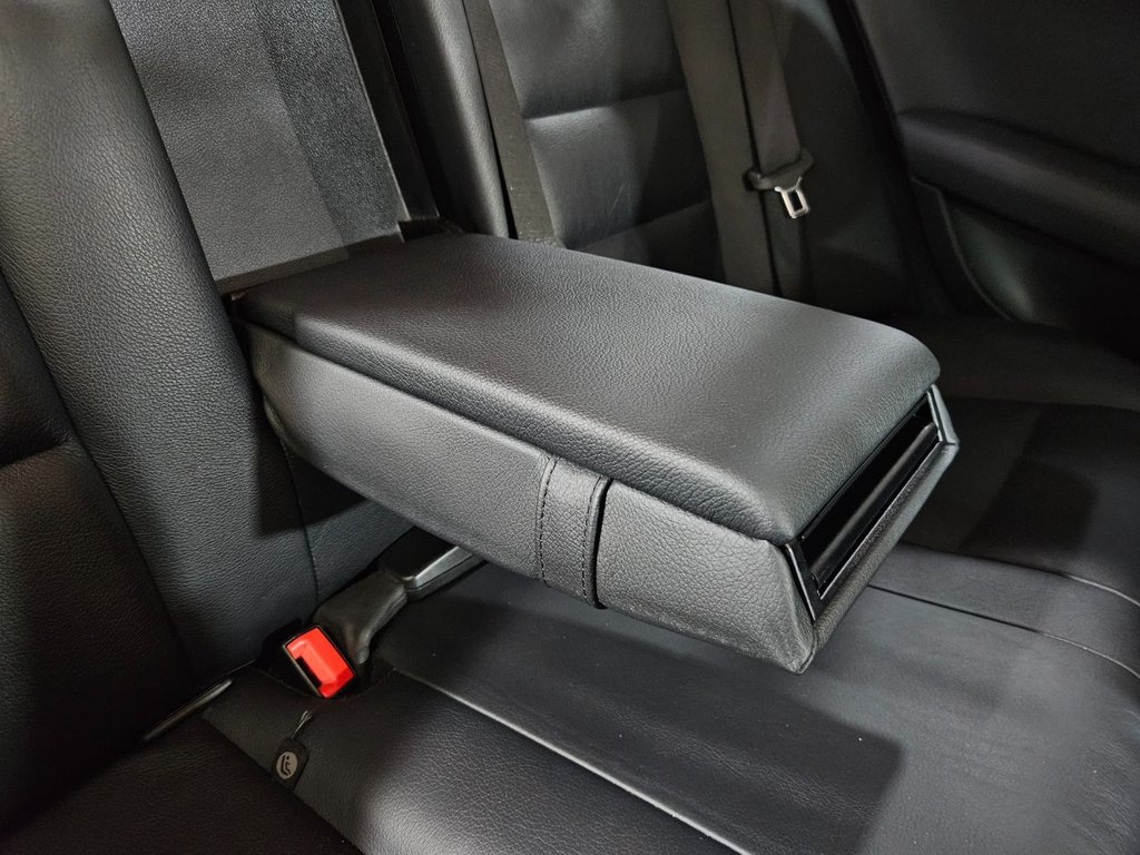 Used Mercedes-Benz C Class 2011 for sale - 76934576: Photo 30