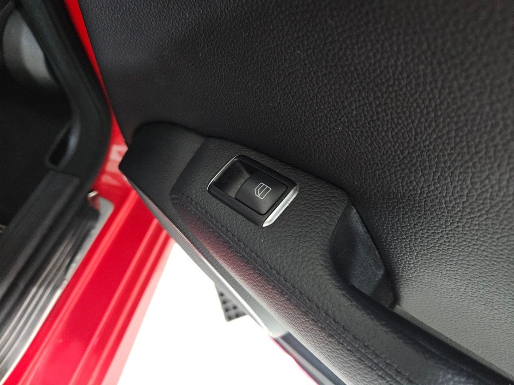 Used Mercedes-Benz C Class 2011 for sale - 76934576: Photo 31