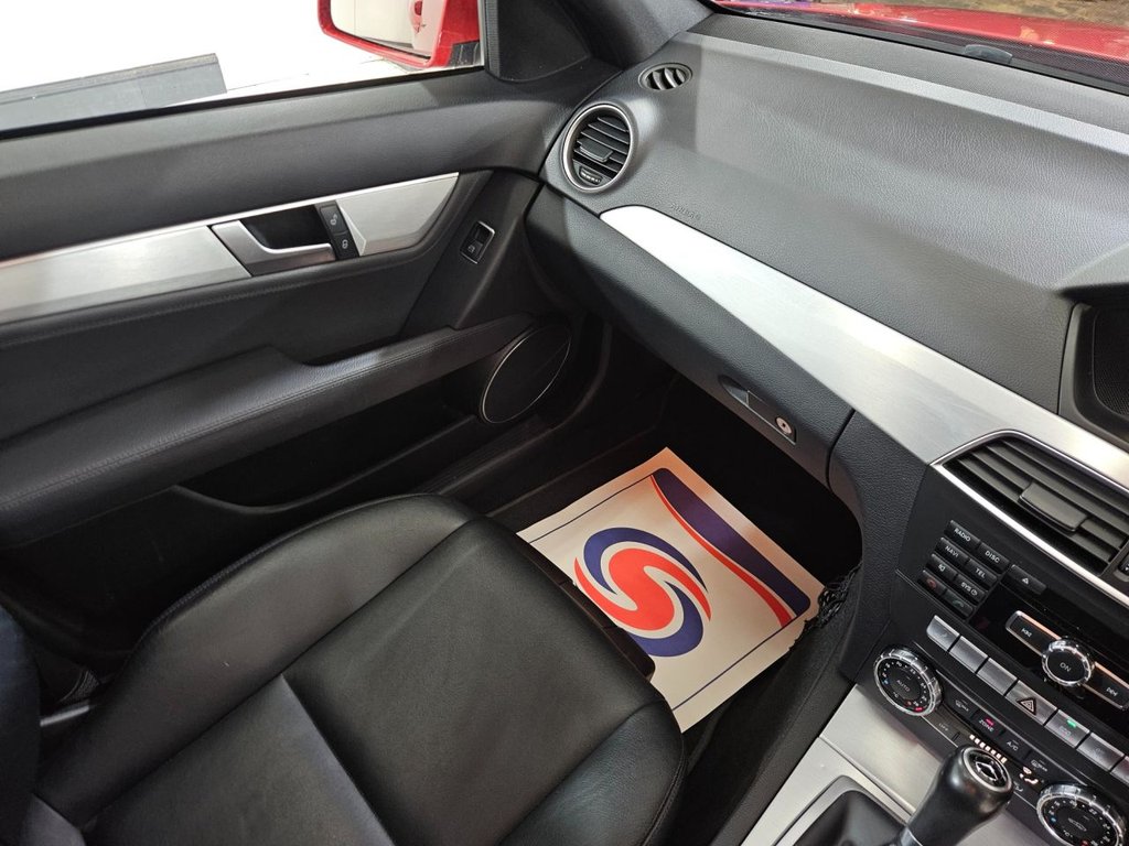 Used Mercedes-Benz C Class 2011 for sale - 76934576: Photo 37