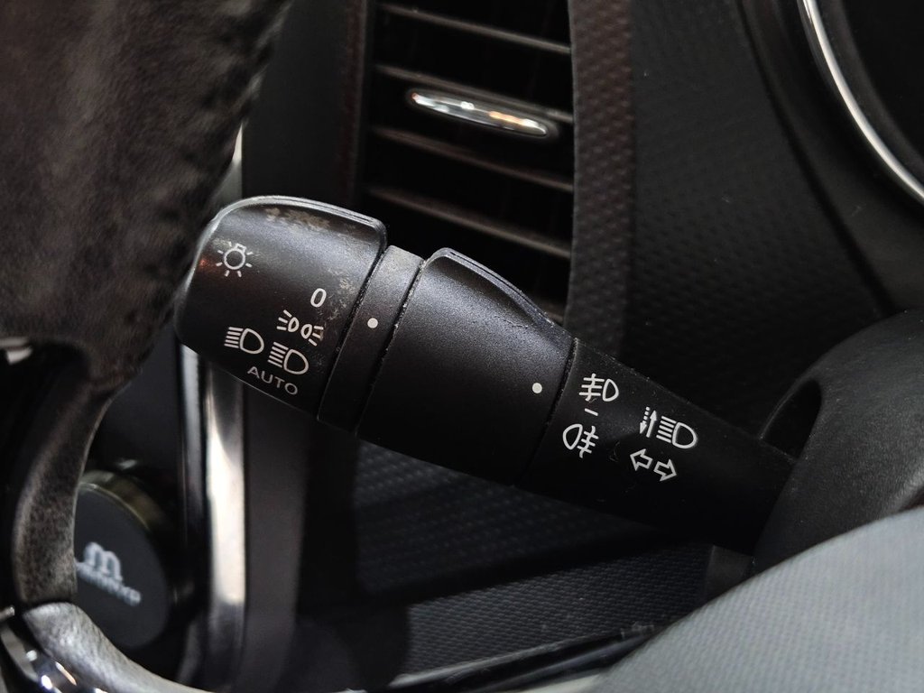 Used Renault Captur 2013 for sale - 77719401: Photo 35