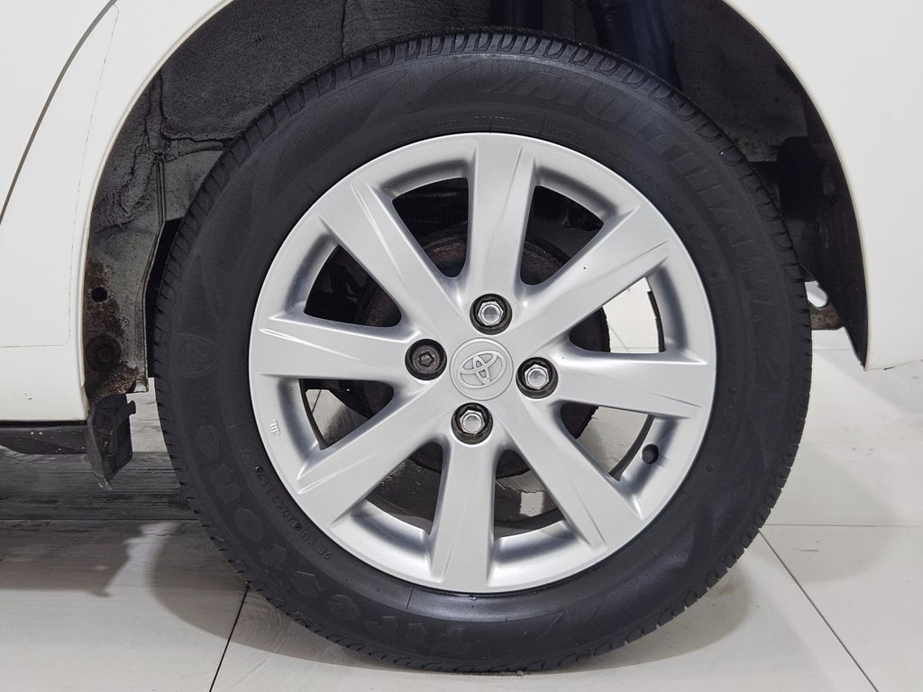 Used Toyota Yaris 2013 for sale - 77026870: Photo 20