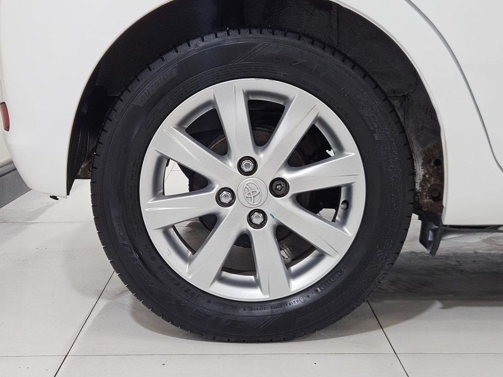 Used Toyota Yaris 2013 for sale - 77026870: Photo 21