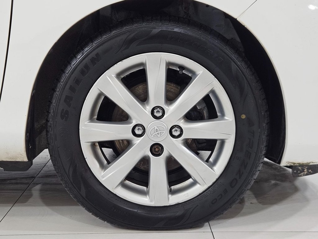 Used Toyota Yaris 2013 for sale - 77026870: Photo 22