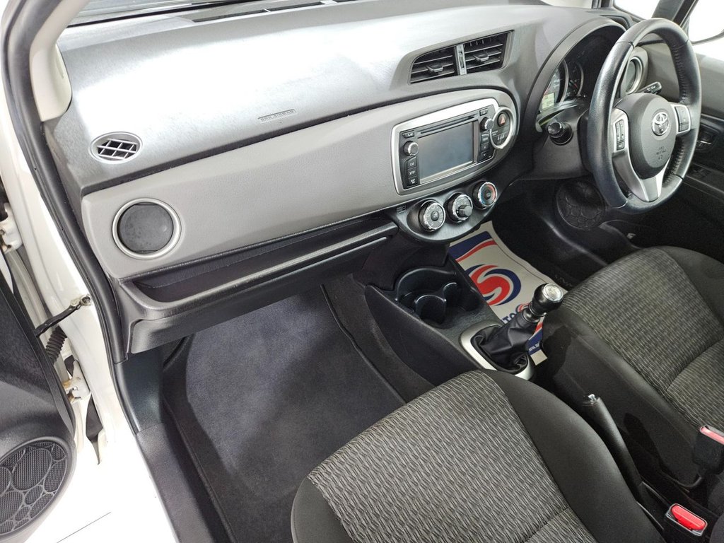 Used Toyota Yaris 2013 for sale - 77026870: Photo 26