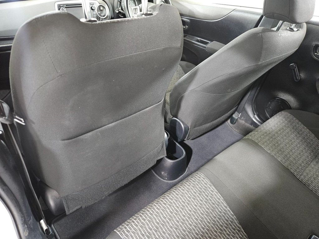 Used Toyota Yaris 2013 for sale - 77026870: Photo 36