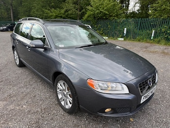 Used Volvo V70 2010 for sale - 78598367: Photo