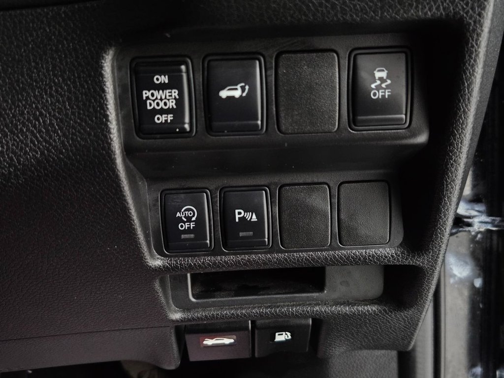 Used Nissan X-Trail 2015 for sale - 77748798: Photo 47