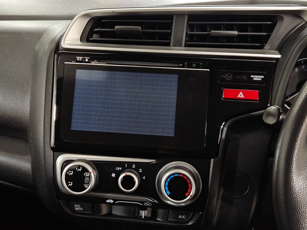 Used Honda Jazz 2017 for sale - 77905402: Photo 44