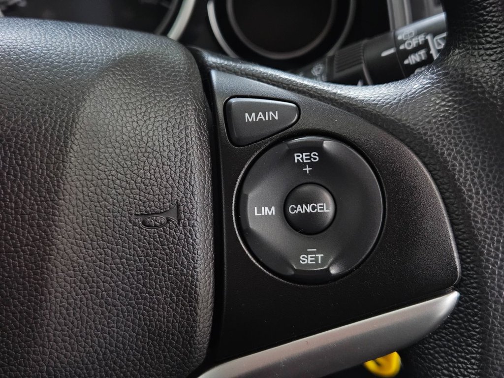 Used Honda Jazz 2017 for sale - 77905402: Photo 47