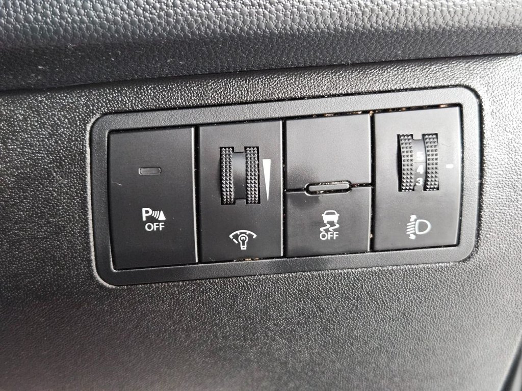 Used Kia Venga 2013 for sale - 77110837: Photo 44