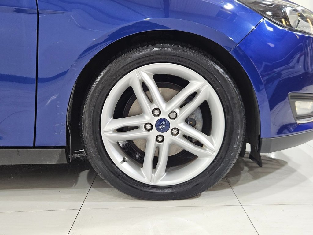 Used Ford Focus 2015 for sale - 76323653: Photo 14