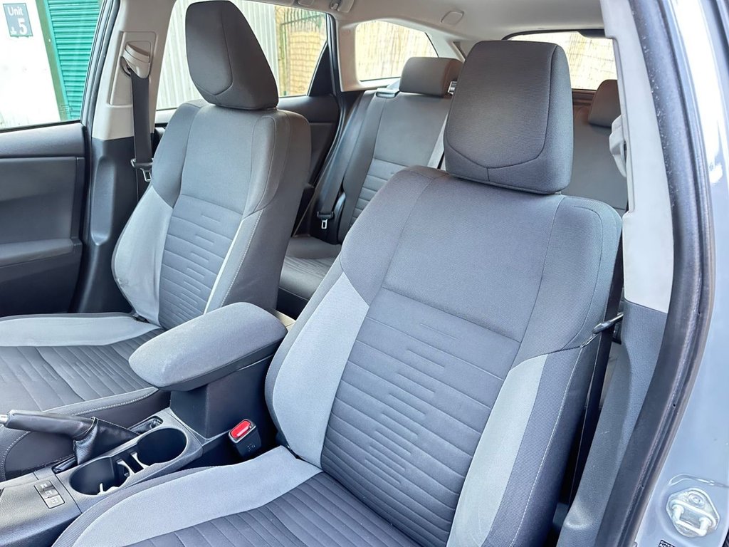 Used Toyota Auris 2018 for sale - 77263551: Photo 34