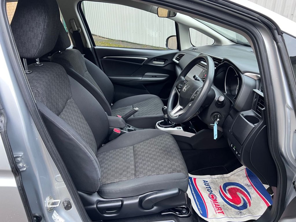 Used Honda Jazz 2017 for sale - 77507786: Photo 16