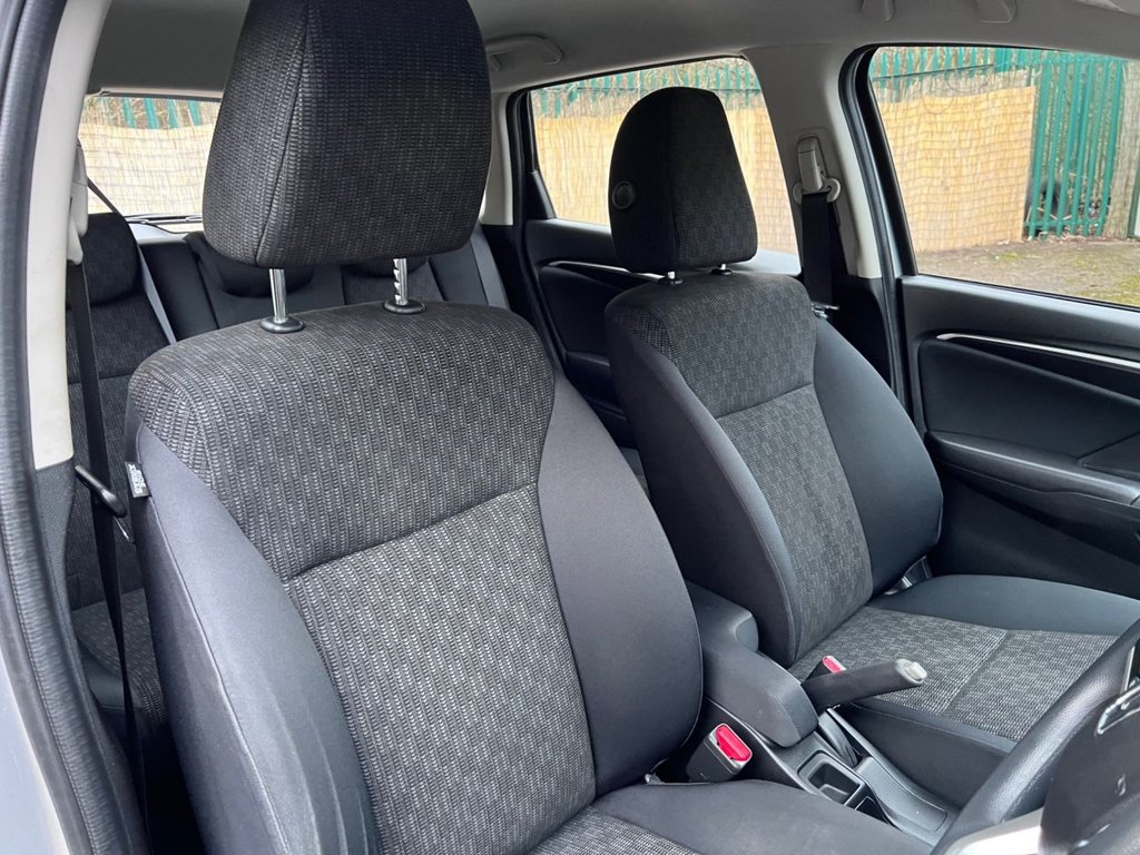 Used Honda Jazz 2017 for sale - 77507786: Photo 17