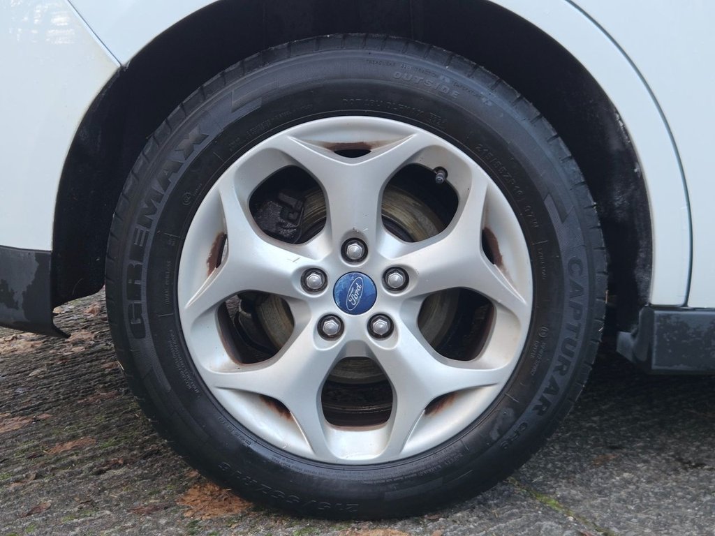 Used Ford Grand C-Max 2015 for sale - 76642596: Photo 14