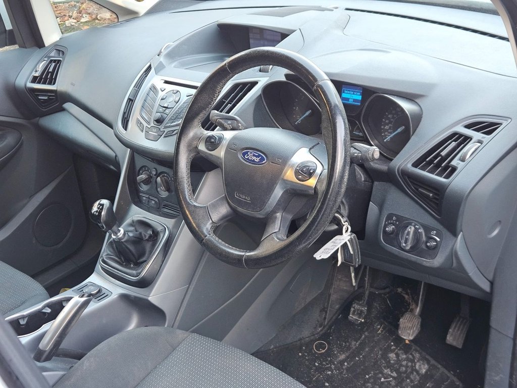 Used Ford Grand C-Max 2015 for sale - 76642596: Photo 15