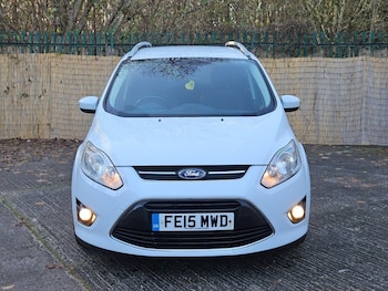 Used Ford Grand C-Max 2015 for sale - 76642596: Photo