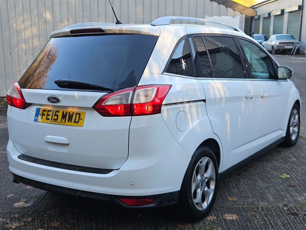 Used Ford Grand C-Max 2015 for sale - 76642596: Photo 7
