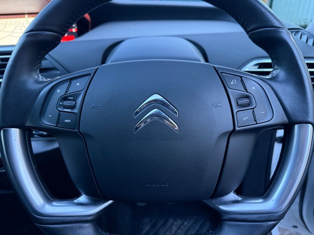 Used Citroen C4 Grand Picasso 2018 for sale - 77161634: Photo 24