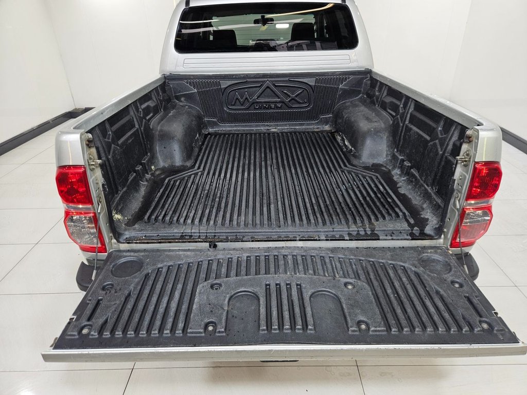 Used Toyota Hilux 2012 for sale - 77594363: Photo 17