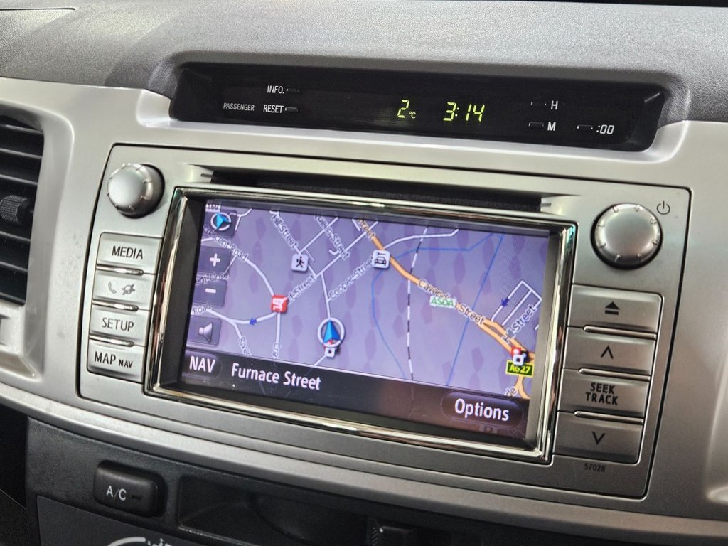 Used Toyota Hilux 2012 for sale - 77594363: Photo 42