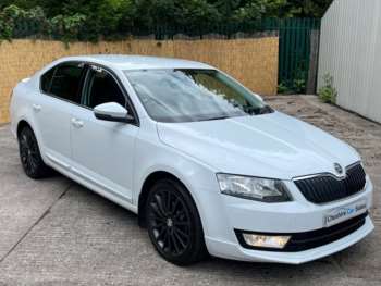 2014 (64) - 1.6 TDI Black Edition Hatchback 5dr Diesel Manual Euro 5 (s/s) (105 ps)